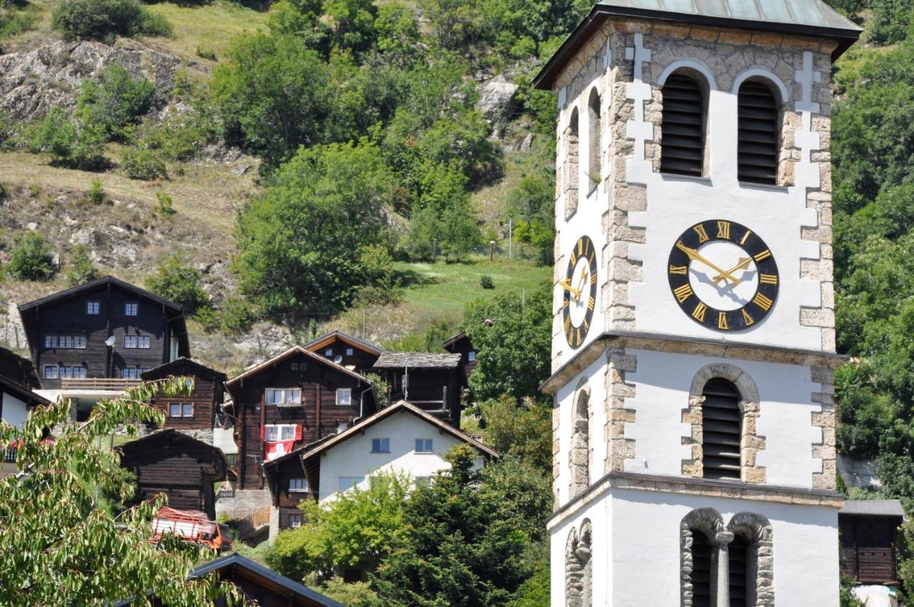 Bergquell Haus D Apartman Blatten bei Naters Kültér fotó